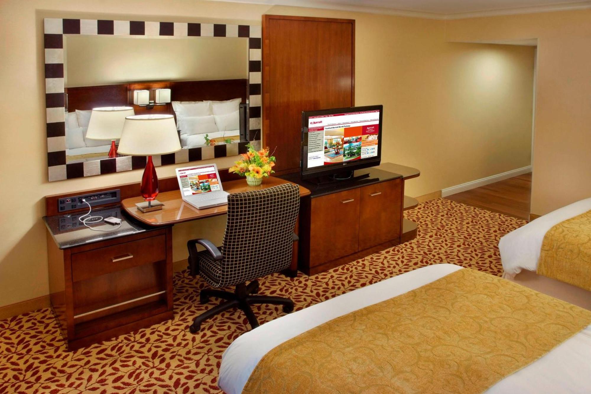 Trumbull Marriott Shelton Екстериор снимка