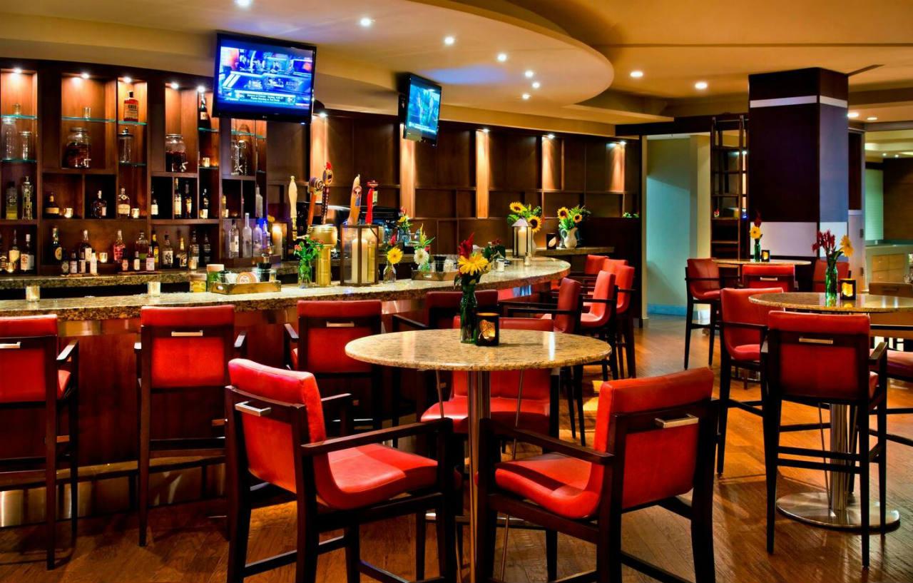 Trumbull Marriott Shelton Ресторант снимка